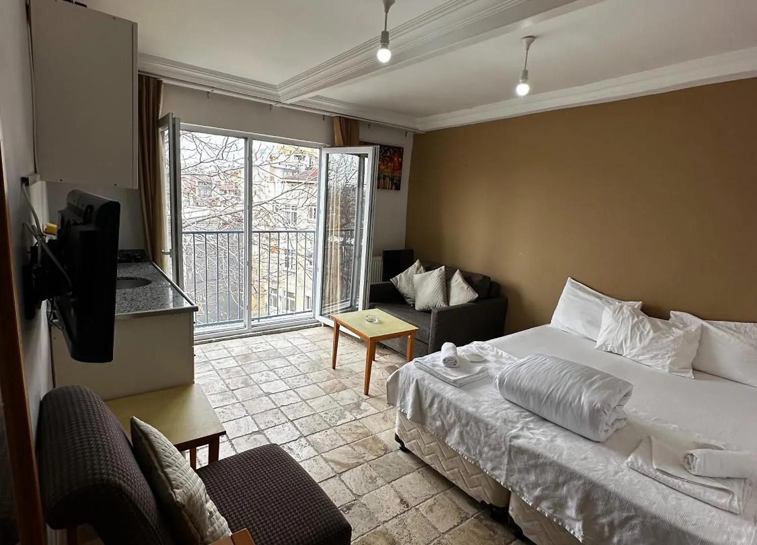 Hotell Taksim Holiday Inn Suite Istanbul Turkiet